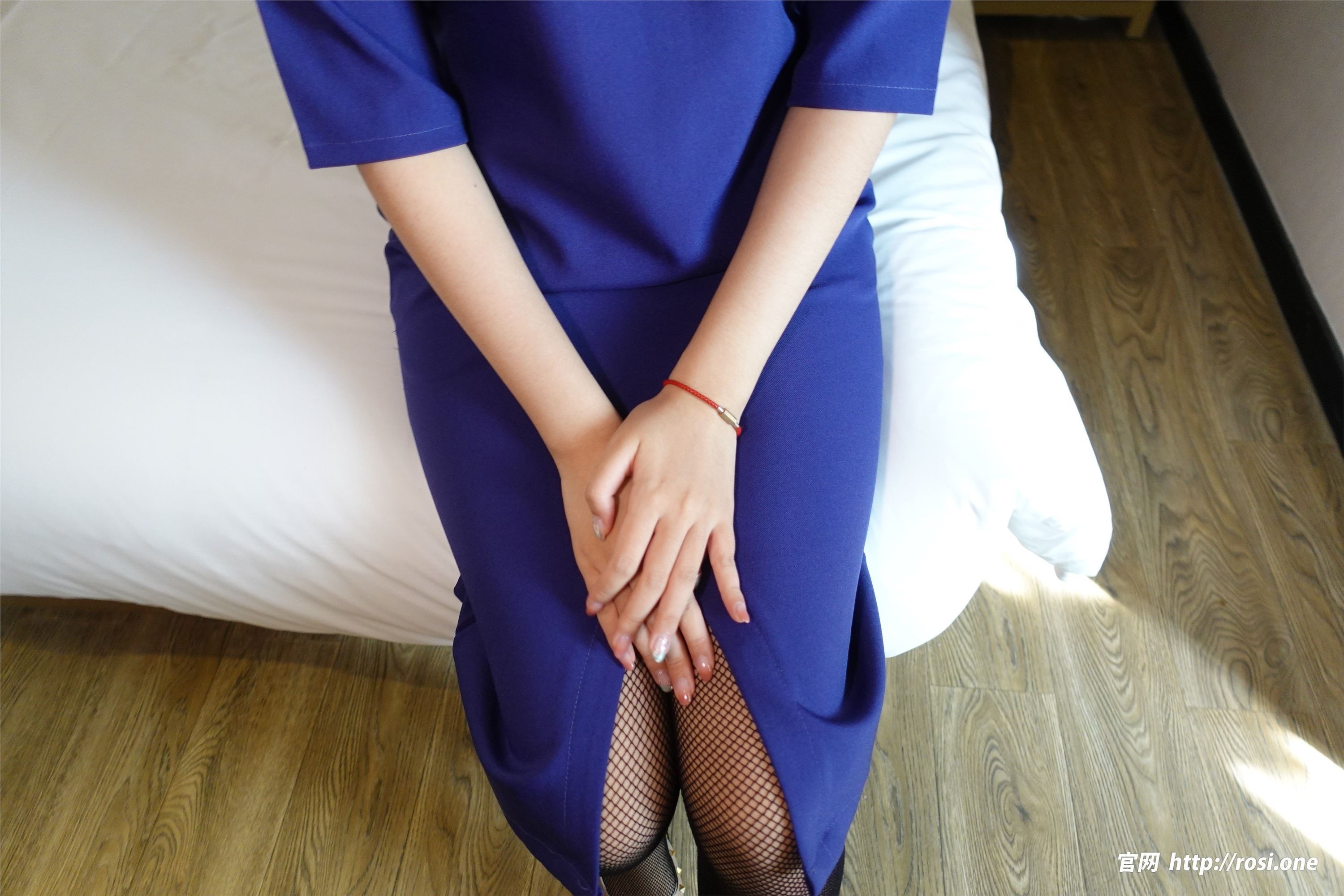 ROSI写真 2022.11.20 NO.4003